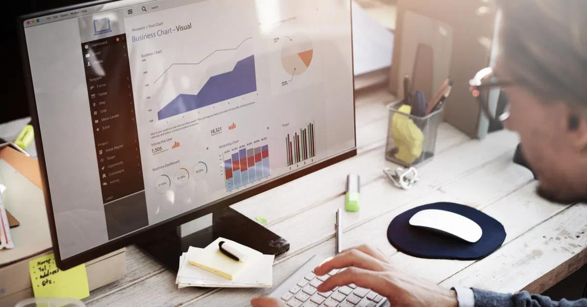Perché alle PMI serve un ERP per avere analisi e reporting in tempo reale